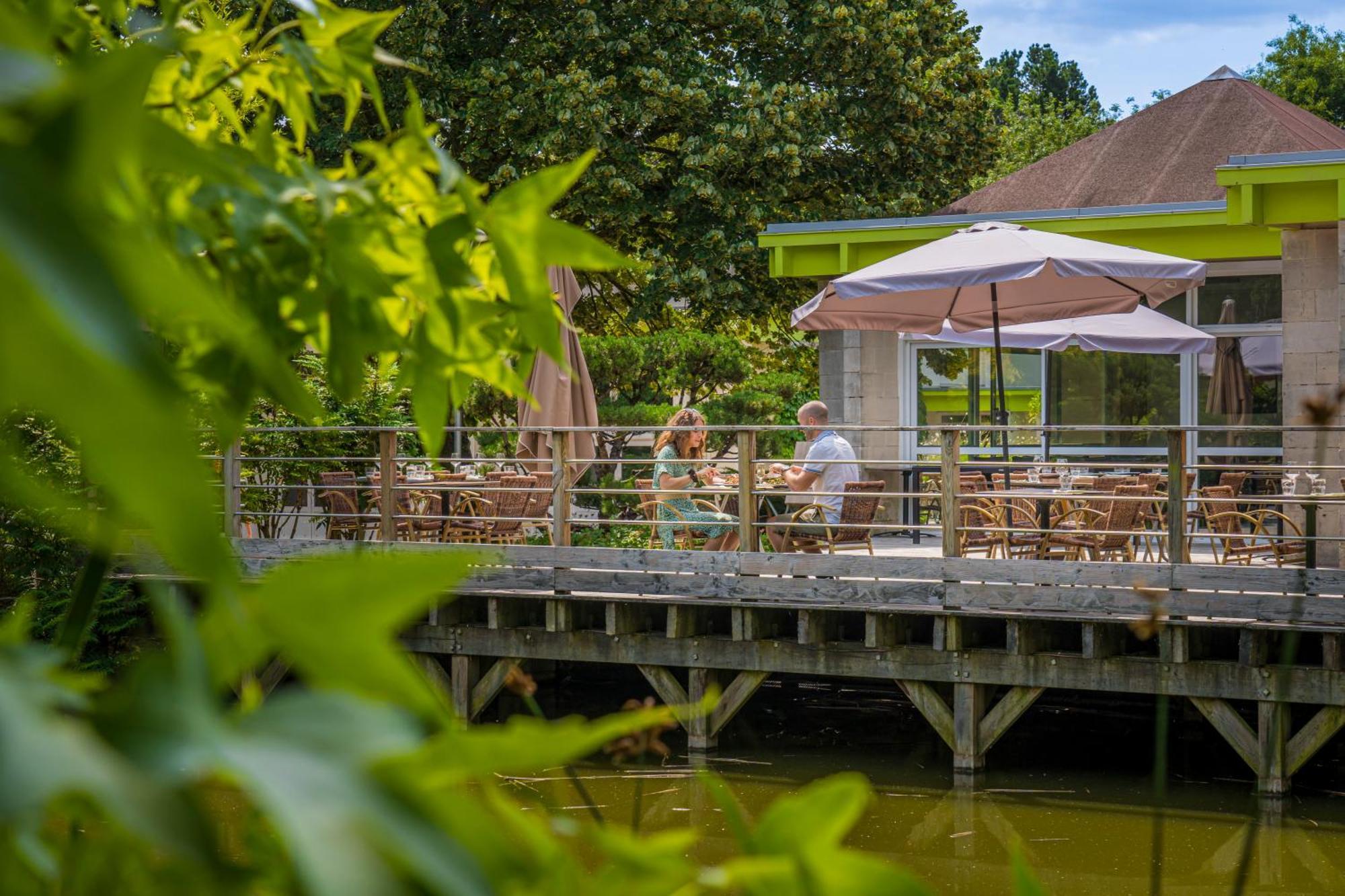 Отель Les Jardins De L'Anjou Montjean-sur-Loire Экстерьер фото